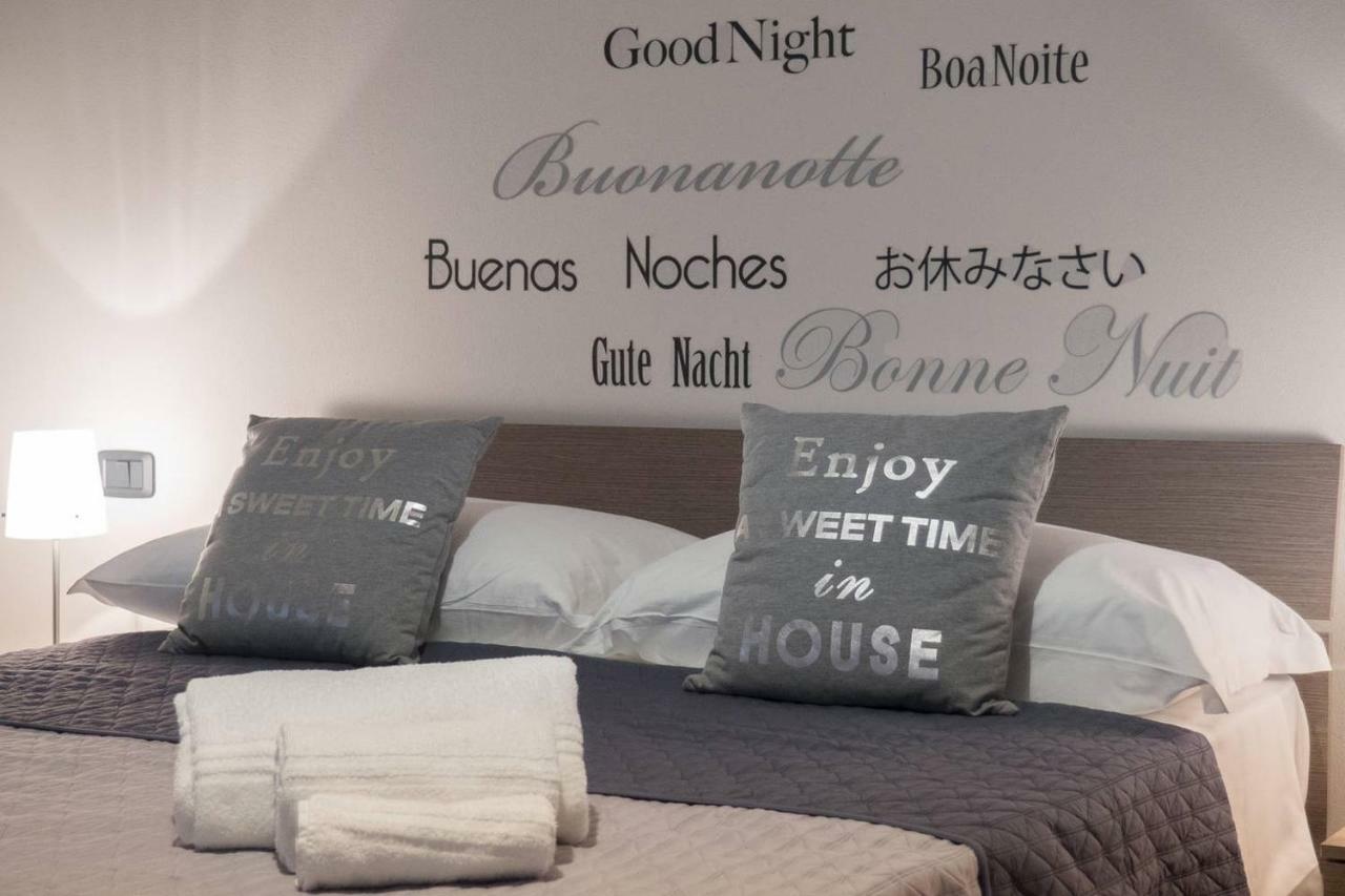 Ortaglia A2 Apartment Torri Del Benaco Ngoại thất bức ảnh